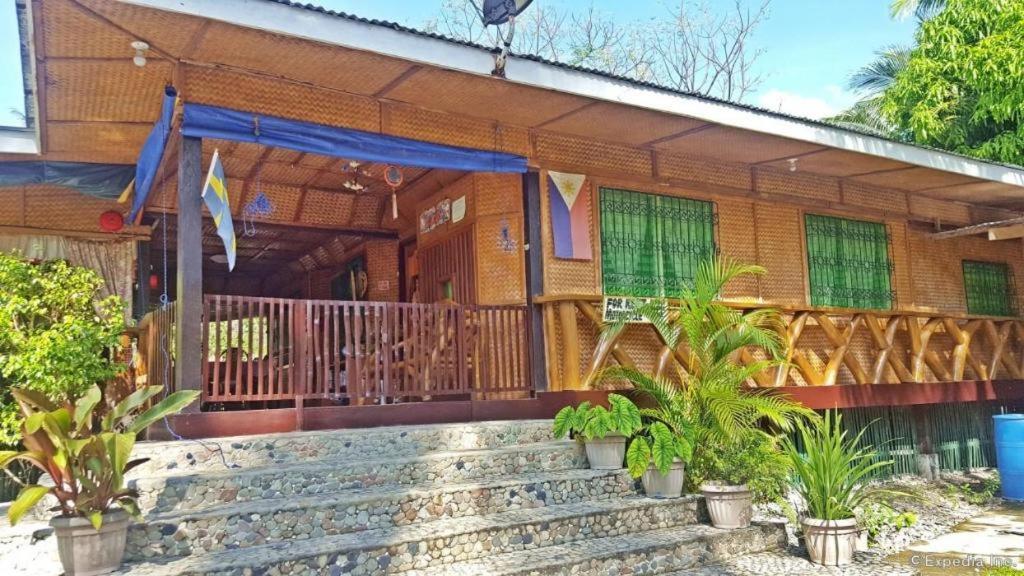 67Th Heaven Holiday Resort Lucbuan Extérieur photo